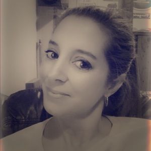 Meet your Posher😊